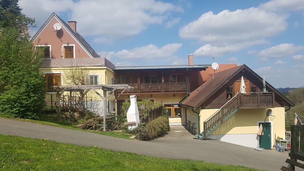 Ferienappartments Landhaus Fuehldichwohl Fehring Exteriér fotografie